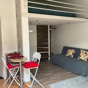 Appartamento Dora's Calm Nest Over The Chestnut Tree, Budapest
