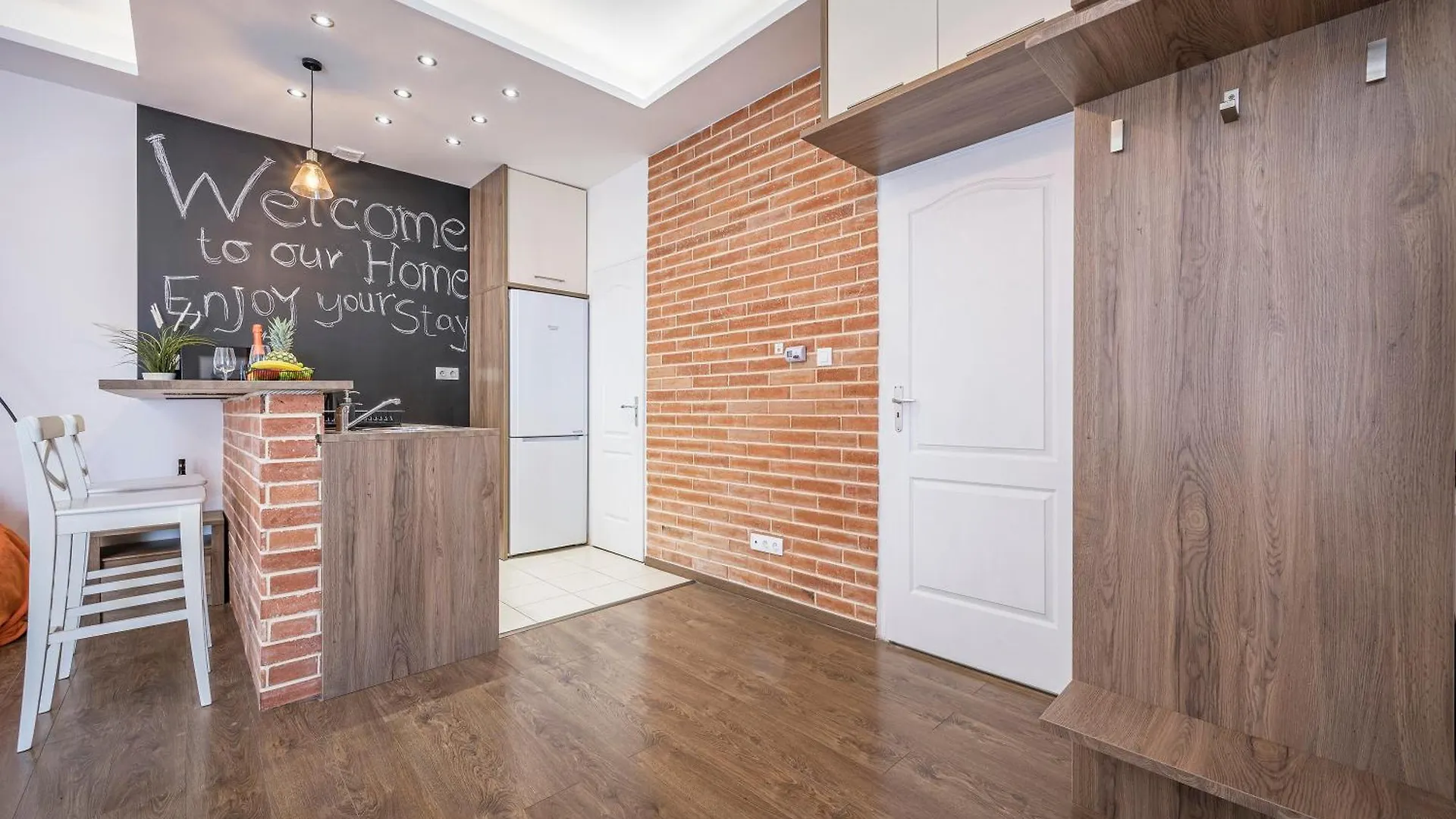 Design Home @ Rumbach Budapest Appartamento
